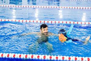 Bazinul Școlii 190 din Sectorul 4 pentru cursuri copii